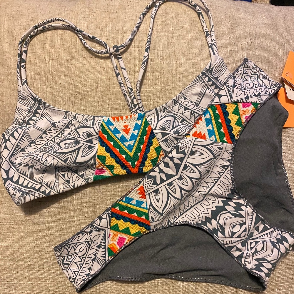 NWT Rip Curl women’s swimsuit bikini XS